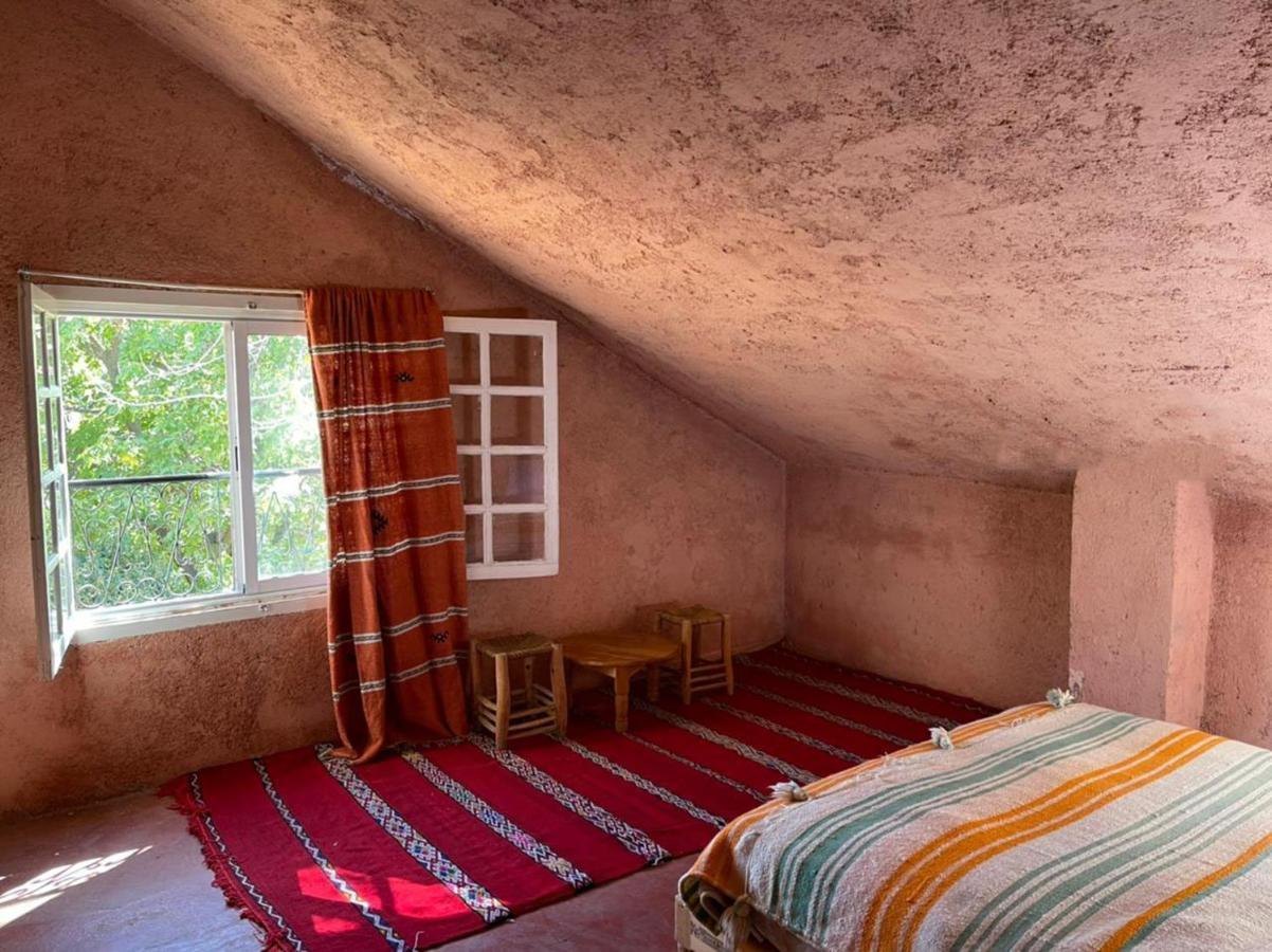 Gite Camping Amazigh 아즈루 외부 사진