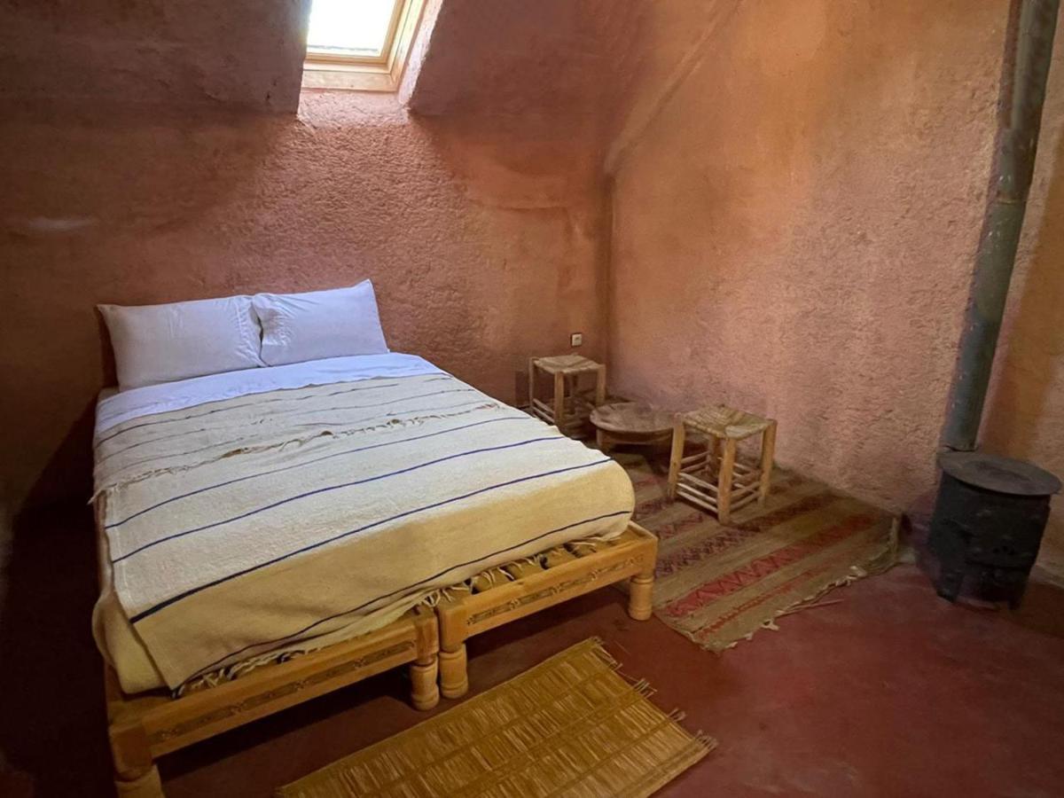 Gite Camping Amazigh 아즈루 외부 사진